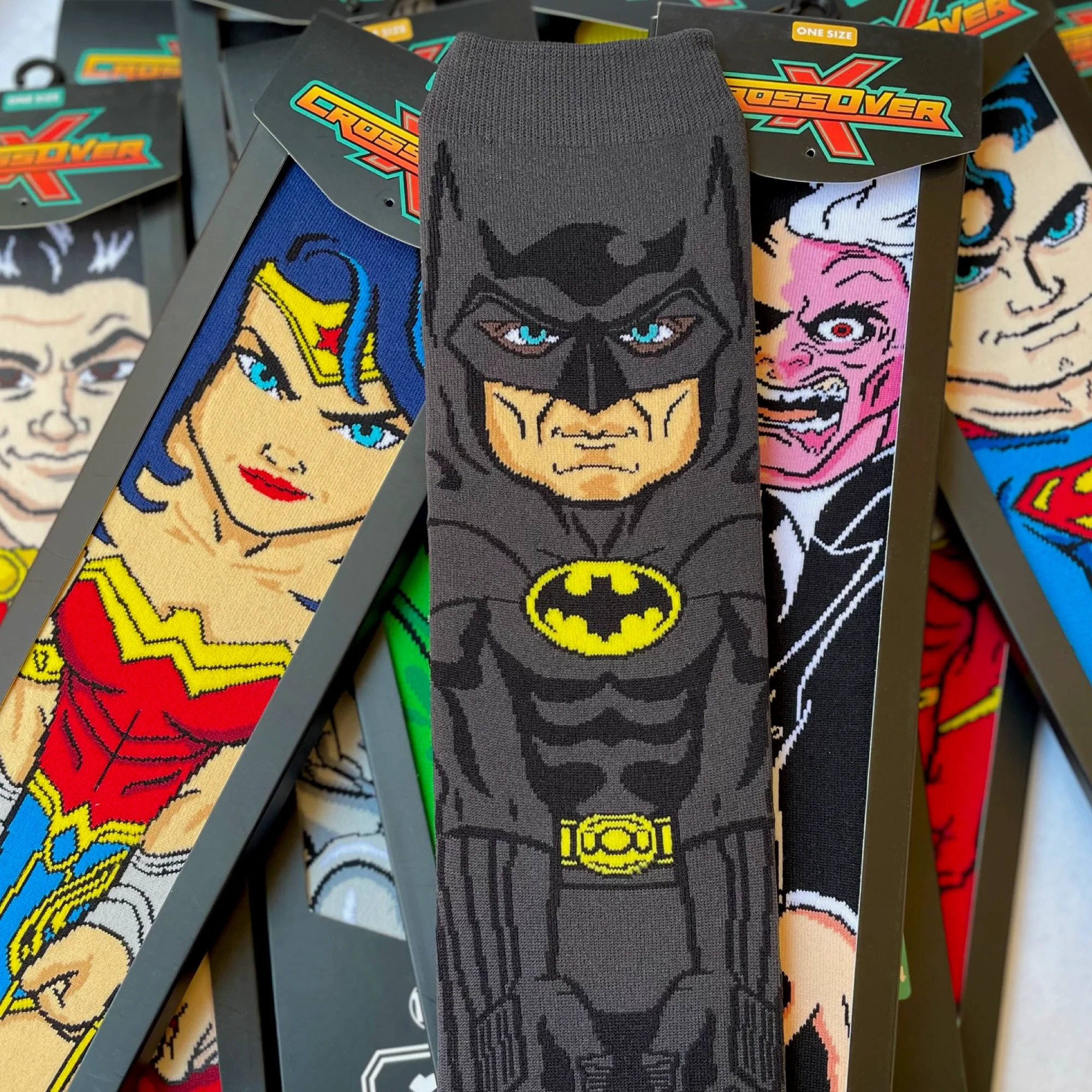 SWAG x CROSSOVER - BATMAN KEATON (DC010) & CATWOMAN (DC014) - Image 4